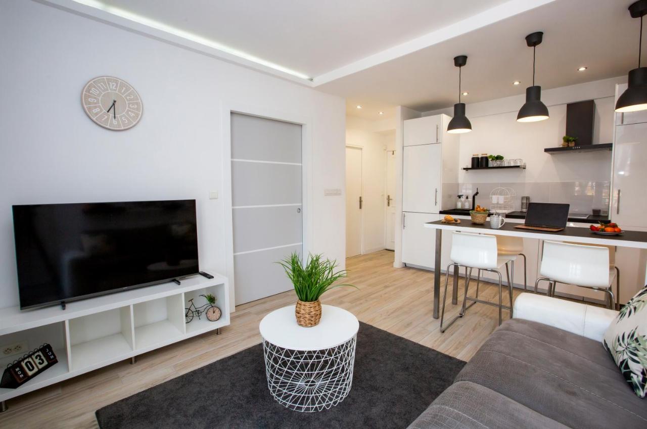 Cosy Tropez, La Petite Venise, Port-Grimaud Appartement Buitenkant foto